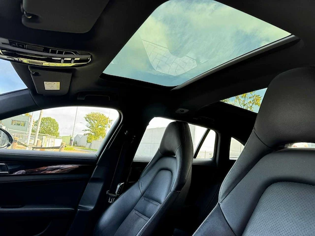 Porsche - panamera sport turismo - 2.9 4 e-hybrid - pano -chrono - alle opties - personenauto - grx-40-n - afbeelding 2 van  24