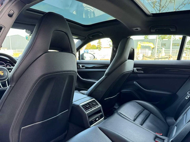 Porsche - panamera sport turismo - 2.9 4 e-hybrid - pano -chrono - alle opties - personenauto - grx-40-n - afbeelding 3 van  24