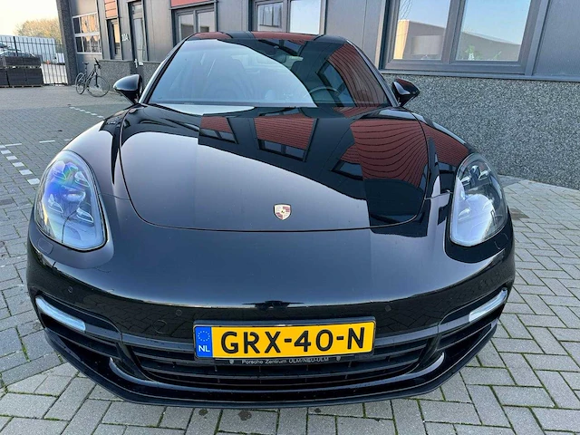 Porsche - panamera sport turismo - 2.9 4 e-hybrid - pano -chrono - alle opties - personenauto - grx-40-n - afbeelding 7 van  24