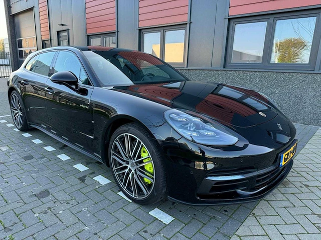 Porsche - panamera sport turismo - 2.9 4 e-hybrid - pano -chrono - alle opties - personenauto - grx-40-n - afbeelding 18 van  24