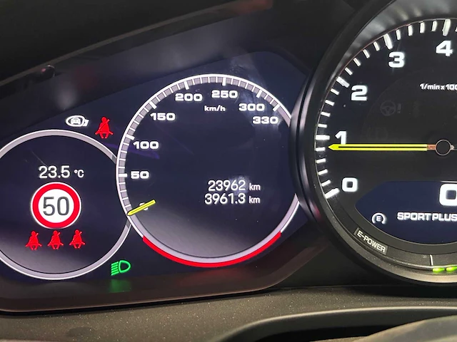 Porsche - panamera sport turismo - 2.9 4s e-hybrid - car - 2024 - afbeelding 9 van  38