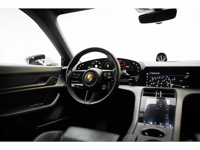 Porsche - taycan cross turismo - 4 93 kwh - n-622-nf - 2021 - afbeelding 26 van  52