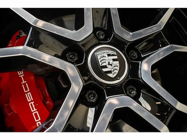 Porsche - taycan cross turismo - 4 93 kwh - n-622-nf - 2021 - afbeelding 35 van  52