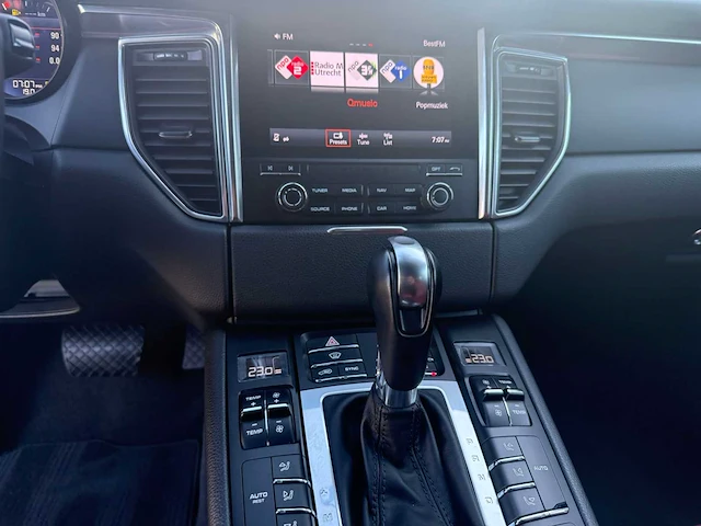 Porsche 2018 macan gts , 9272 - afbeelding 4 van  23