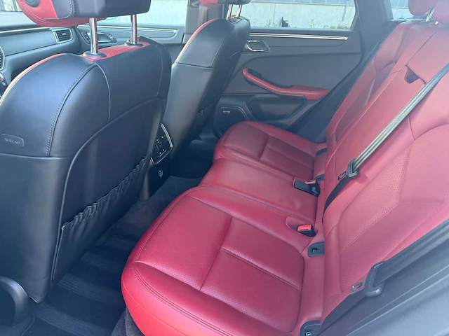 Porsche 2018 macan gts , 9272 - afbeelding 20 van  23