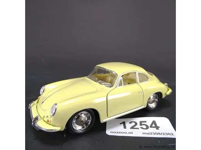 Porsche 356 b carrera 2 beige - afbeelding 1 van  5