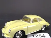 Porsche 356 b carrera 2 beige - afbeelding 1 van  5
