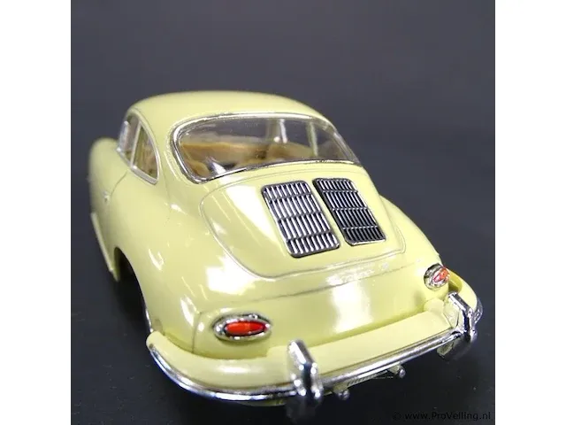 Porsche 356 b carrera 2 geel - afbeelding 3 van  5