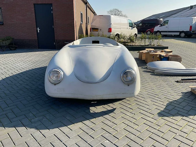 Porsche 356 speedster (replica) - afbeelding 12 van  19