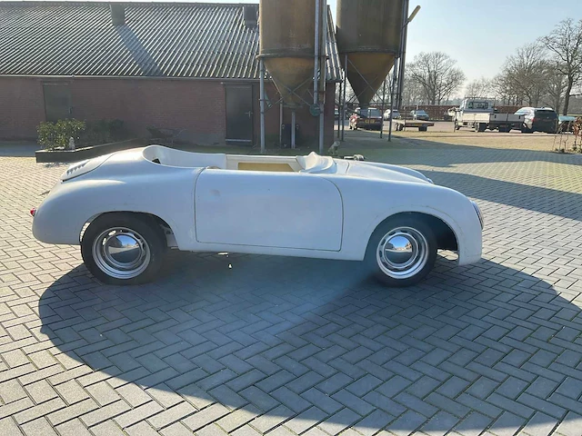 Porsche 356 speedster (replica) - afbeelding 14 van  19