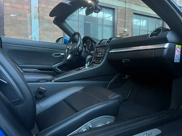 Porsche 718 boxster 299pk 2018 pdk, tt-739-l - afbeelding 38 van  48