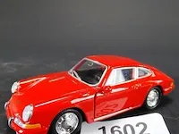 Porsche 911 (1964) rood - afbeelding 1 van  5