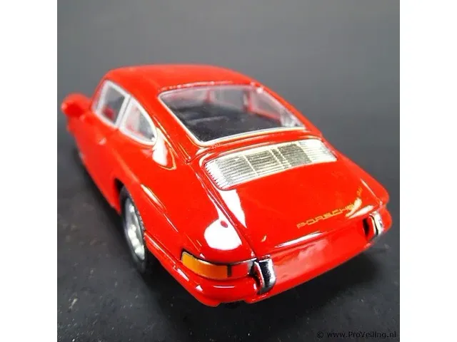 Porsche 911 (1964) rood - afbeelding 3 van  5