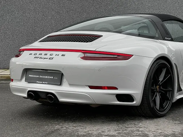 Porsche 911 3.0 targa 4s |kreide|plds+|bose|sp. chrono| - afbeelding 17 van  70