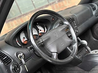 Porsche 911 3.4 996 triptronic 300pk 2000 youngtimer - afbeelding 25 van  55