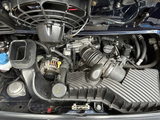 Porsche 911 3.4 carrera coupé 300pk 1998, 62-zp-bg - afbeelding 20 van  32