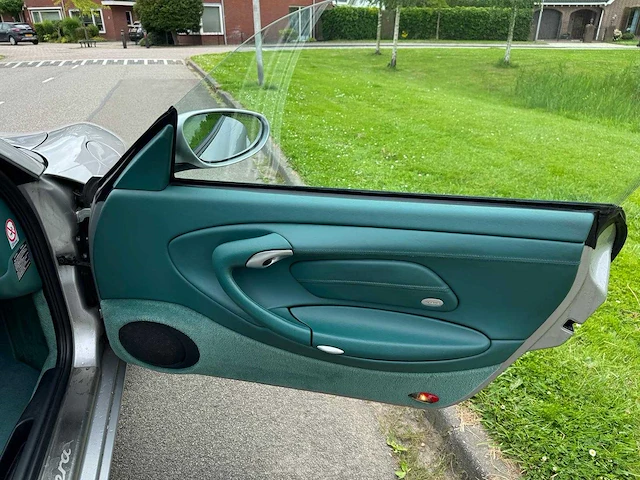 Porsche 911 3.4 coupé carrera 4 handgeschakeld org. nl-auto 43-hn-fn - afbeelding 15 van  41