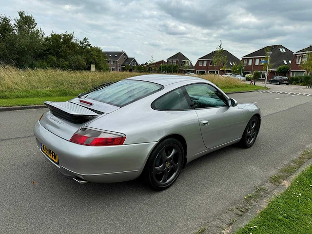 Porsche 911 3.4 coupé carrera 4 handgeschakeld org. nl-auto 43-hn-fn - afbeelding 38 van  41