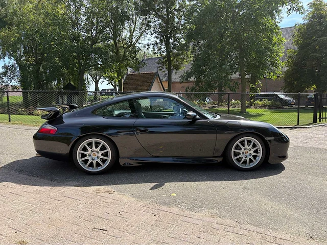 Porsche 911 3.8 coupé carrera 1998 gt3 specificaties - afbeelding 7 van  102