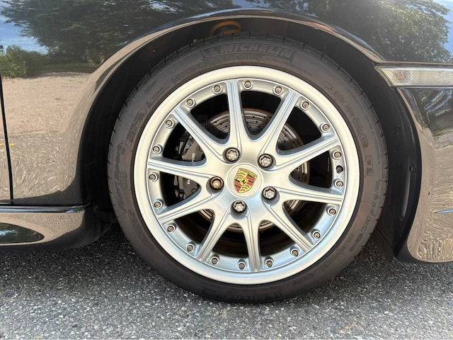 Porsche 911 3.8 coupé carrera 1998 gt3 specificaties - afbeelding 24 van  102