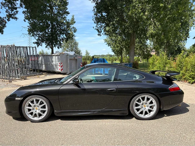 Porsche 911 3.8 coupé carrera 1998 gt3 specificaties - afbeelding 37 van  102