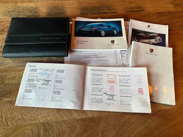 Porsche 911 3.8 coupé carrera 1998 gt3 specificaties - afbeelding 61 van  102
