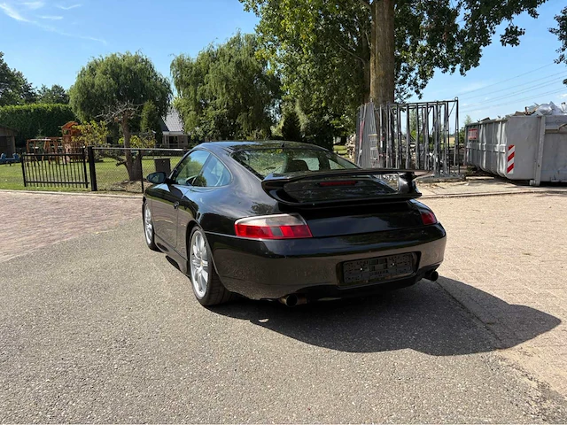 Porsche 911 3.8 coupé carrera 1998 gt3 specificaties - afbeelding 70 van  102