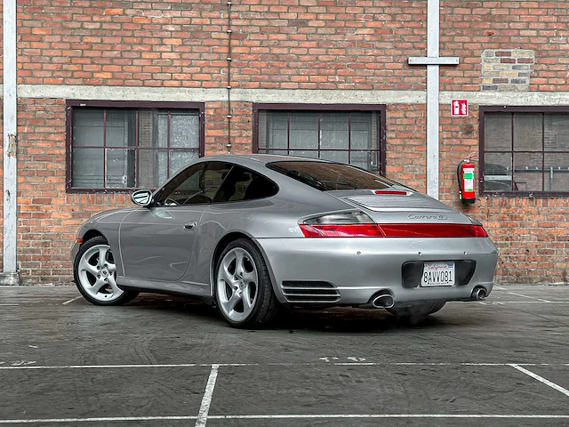 Porsche 911 4s 3.6 996 320pk 2002 youngtimer - afbeelding 17 van  42