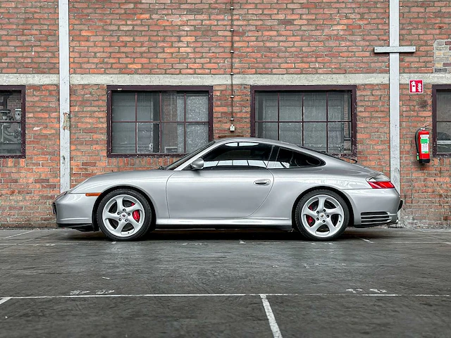 Porsche 911 4s 3.6 996 320pk 2002 youngtimer - afbeelding 19 van  42