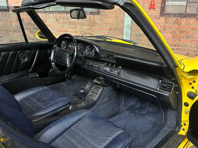 Porsche 911 964 carrera cabrio 250pk 1992 youngtimer - afbeelding 32 van  42