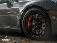 Porsche 911 992 carrera 4 gts 480pk -carbon- 2023 sport-chrono cabriolet -fabrieksgarantie- - afbeelding 16 van  98