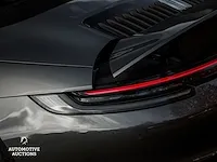 Porsche 911 992 carrera 4 gts 480pk -carbon- 2023 sport-chrono cabriolet -fabrieksgarantie- - afbeelding 30 van  98