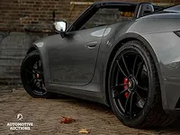 Porsche 911 992 carrera 4 gts 480pk -carbon- 2023 sport-chrono cabriolet -fabrieksgarantie- - afbeelding 39 van  98