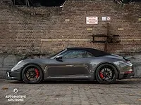 Porsche 911 992 carrera 4 gts 480pk -carbon- 2023 sport-chrono cabriolet -fabrieksgarantie- - afbeelding 48 van  98