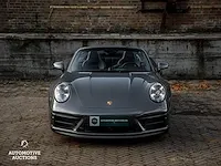 Porsche 911 992 carrera 4 gts 480pk -carbon- 2023 sport-chrono cabriolet -fabrieksgarantie- - afbeelding 77 van  98