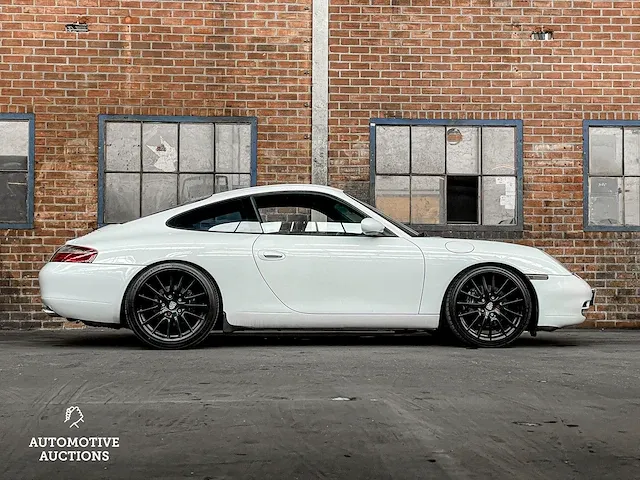 Porsche 911 996 carrera 3.4 300pk 2000 -youngtimer- - afbeelding 4 van  48