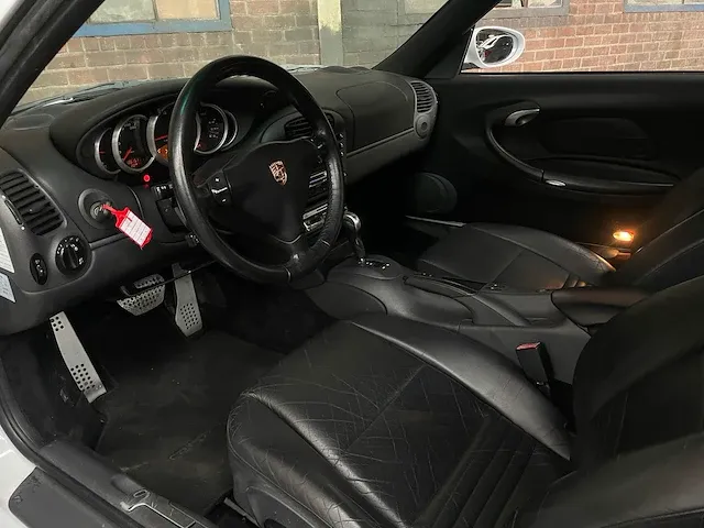 Porsche 911 996 carrera 3.4 300pk 2000 -youngtimer- - afbeelding 20 van  48