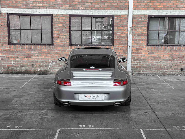 Porsche 911 996 carrera '40 jahre jubiläum' 3.6 345pk 2003 -youngtimer- - afbeelding 4 van  37