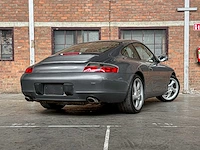 Porsche 911 996 carrera coupe 3.4 handgeschakeld 300pk 2000 -youngtimer- - afbeelding 3 van  36