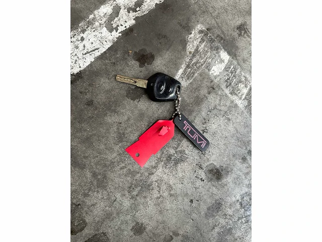 Porsche 911 996 carrera coupe 3.4 handgeschakeld 300pk 2000 -youngtimer- - afbeelding 30 van  36