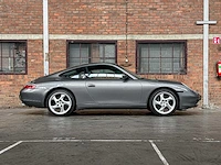 Porsche 911 996 carrera coupe 3.4 handgeschakeld 300pk 2000 -youngtimer- - afbeelding 36 van  36