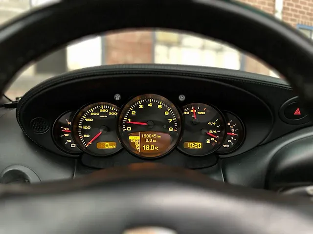 Porsche 911 996.2 coupé carrera 4s 3.6 -hangeschakeld- 320pk 2002, 49-ntb-9 - afbeelding 21 van  50