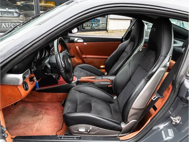 Porsche 911 997 3.6 direct fuel 380pk automaat 2012 rsr omgebouwd schuifdak 360°camera bose dab - afbeelding 6 van  45