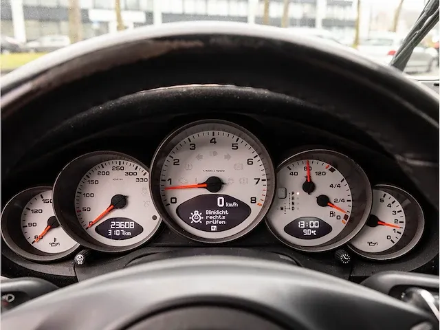Porsche 911 997 3.6 direct fuel 380pk automaat 2012 rsr omgebouwd schuifdak 360°camera bose dab - afbeelding 10 van  45