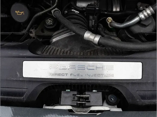 Porsche 911 997 3.6 direct fuel 380pk automaat 2012 rsr omgebouwd schuifdak 360°camera bose dab - afbeelding 40 van  45