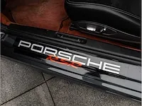 Porsche 911 997 3.6 direct fuel 380pk automaat 2012 rsr omgebouwd schuifdak 360°camera bose dab - afbeelding 21 van  45