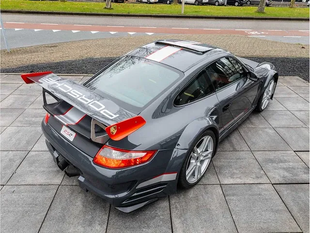 Porsche 911 997 3.6 direct fuel 380pk automaat 2012 rsr omgebouwd schuifdak 360°camera bose dab - afbeelding 42 van  45