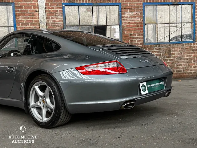Porsche 911 997 carrera 3.6 325pk 2005 -youngtimer- - afbeelding 13 van  44