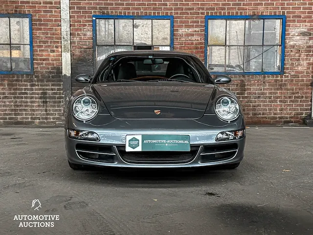 Porsche 911 997 carrera 3.6 325pk 2005 -youngtimer- - afbeelding 40 van  44