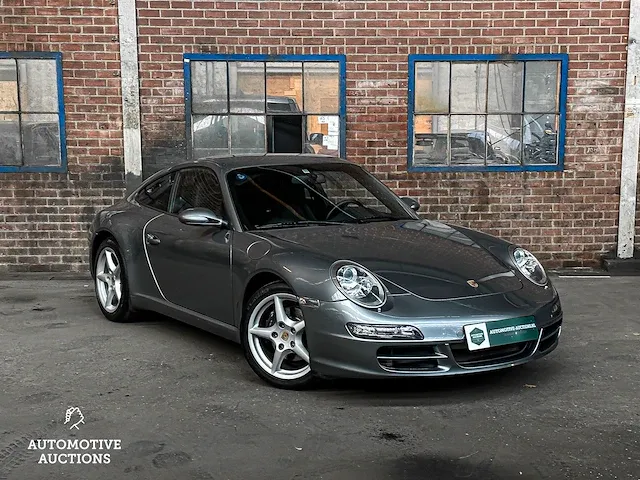 Porsche 911 997 carrera 3.6 325pk 2005 -youngtimer- - afbeelding 43 van  44